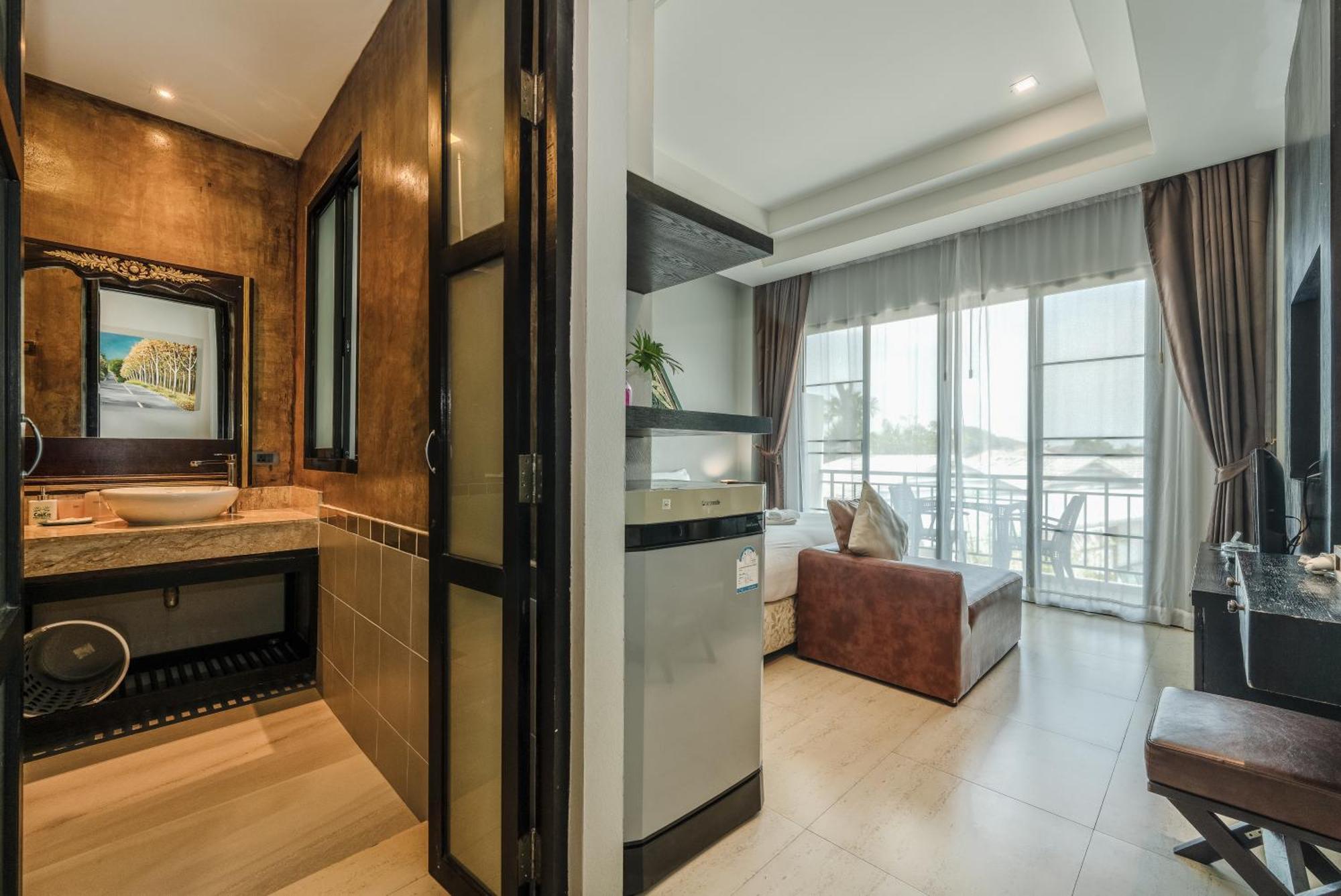 Coco Retreat Phuket Resort And Spa - Sha Plus Chalong Exterior foto